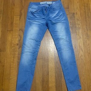 Jeans Size 5. Cute and comfy!